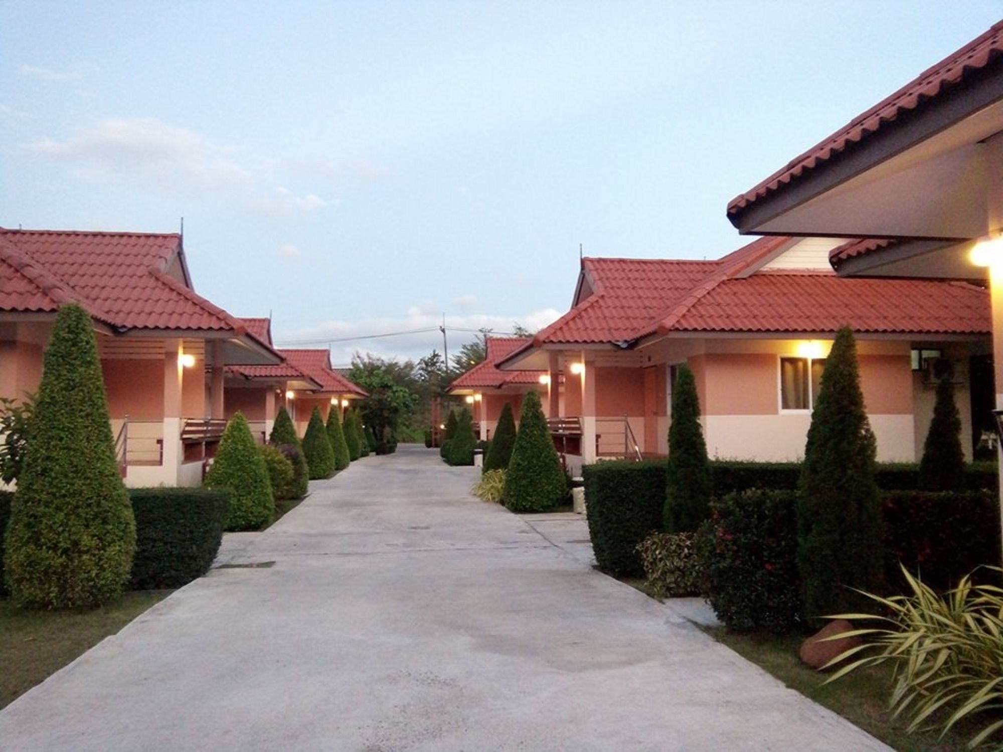 Naris Phuview Resort Satun Buitenkant foto